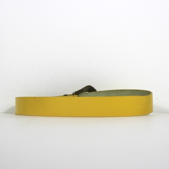 1980’s Lemon Yellow Genuine Leather Belt Small S Vintage Madein Canada Wide Gold - Picture 6 of 8